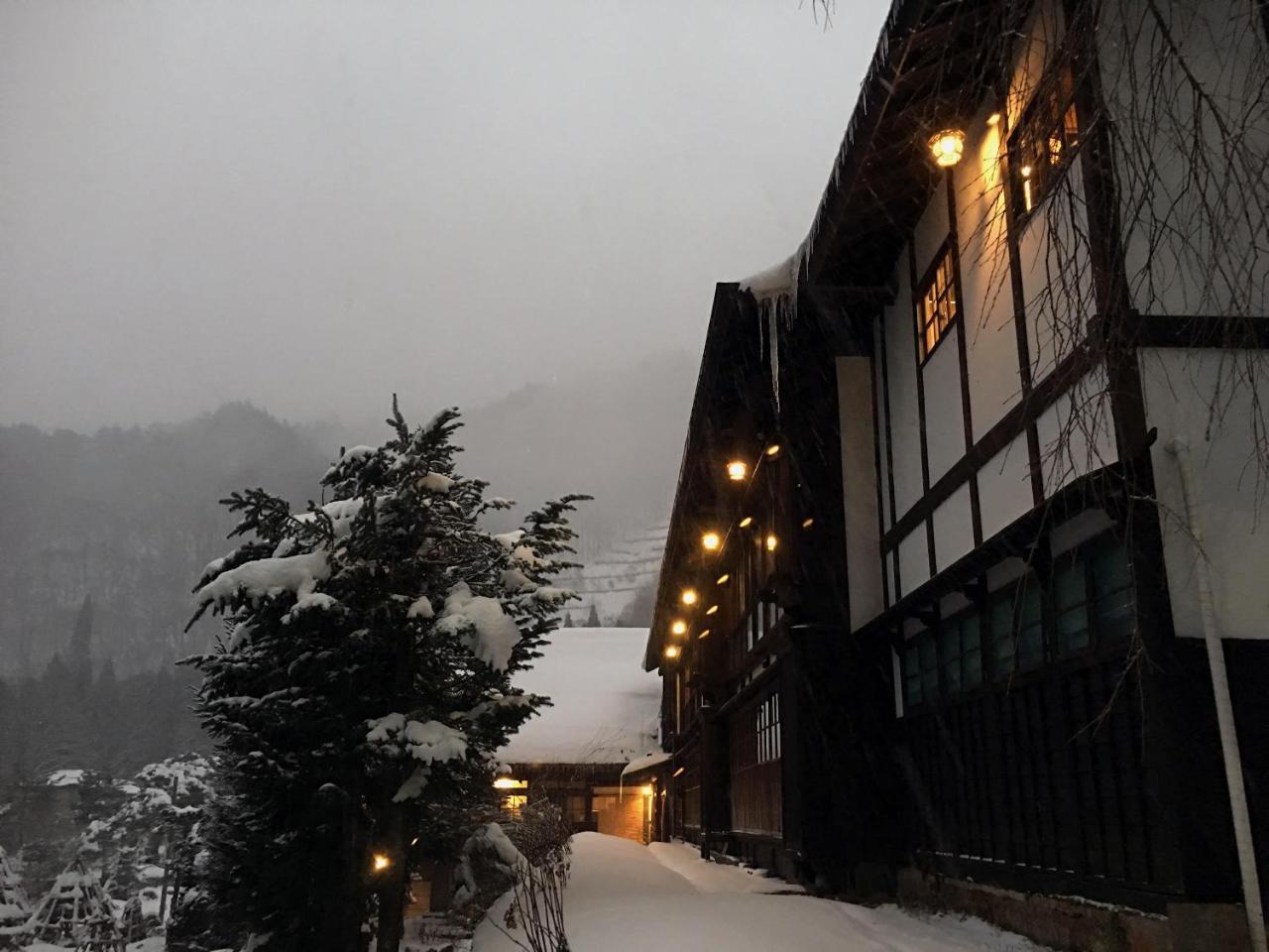 Nishiya Hotel Йонезава Екстериор снимка